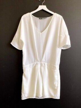 Zara short sleeve V neck white dress